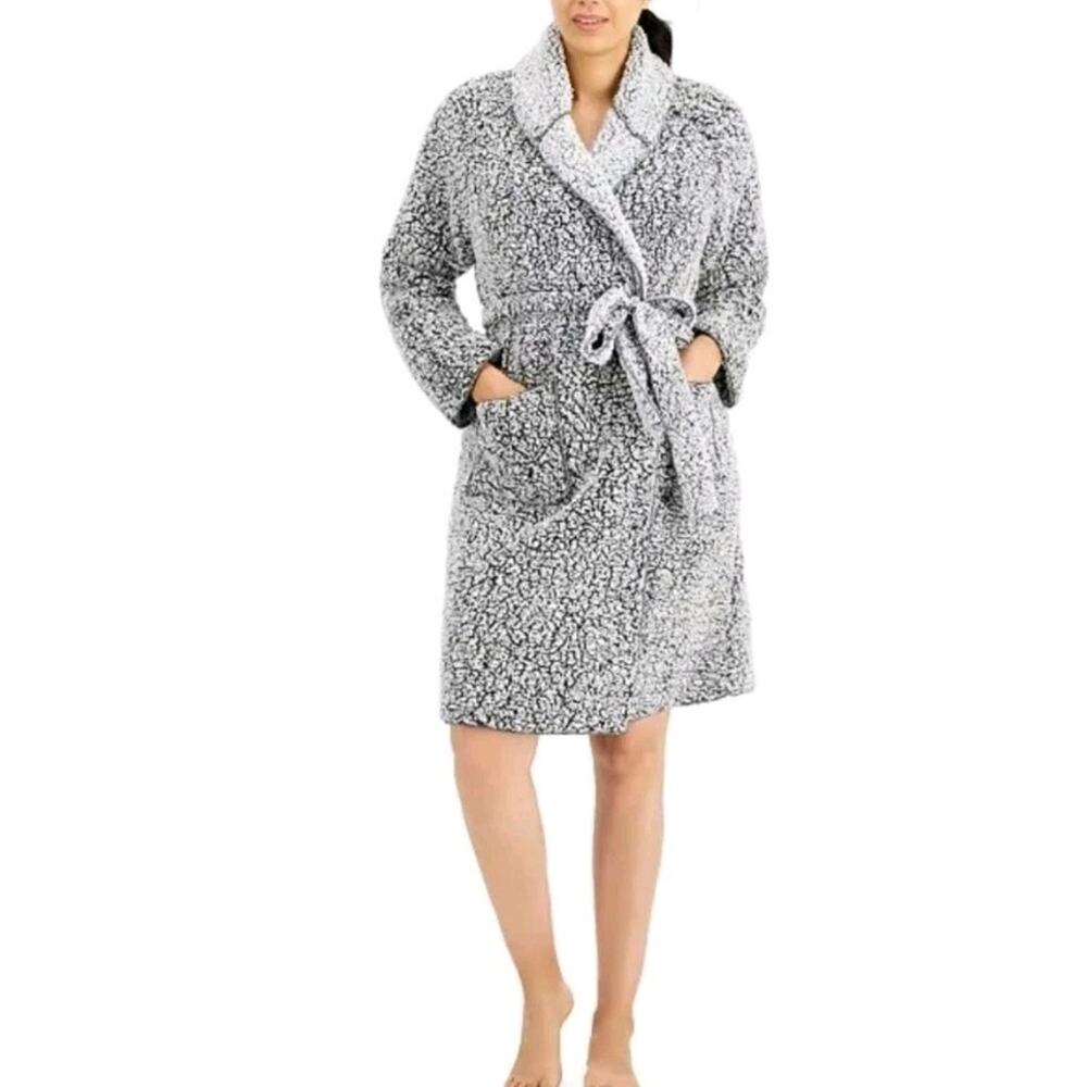 Charter Club Womens XL XXL Super Soft Faux Fur Fluffy Sherpa Tie Wrap Robe Gray